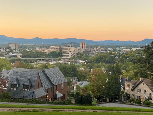 Happenings: The Only Roanoke Events Calendar You’ll Ever Need. Week of 10/4 to 10/11.