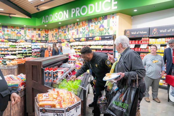 Market on Melrose Opens, Ending Decades-Long Food Desert in Northwest Roanoke